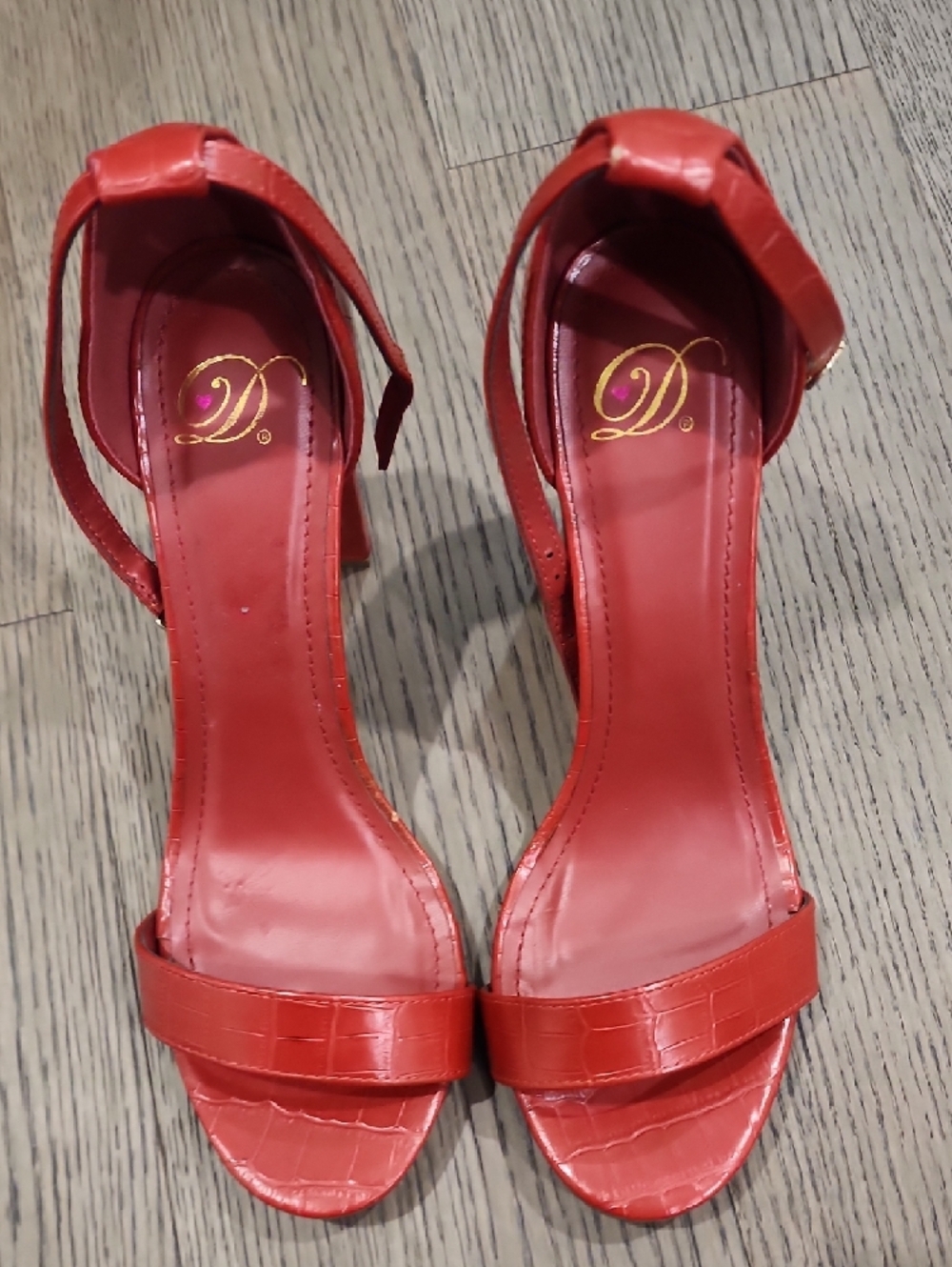 Delicious Red Croc-Embossed Block Heel Sandals - Picture 3 of 8